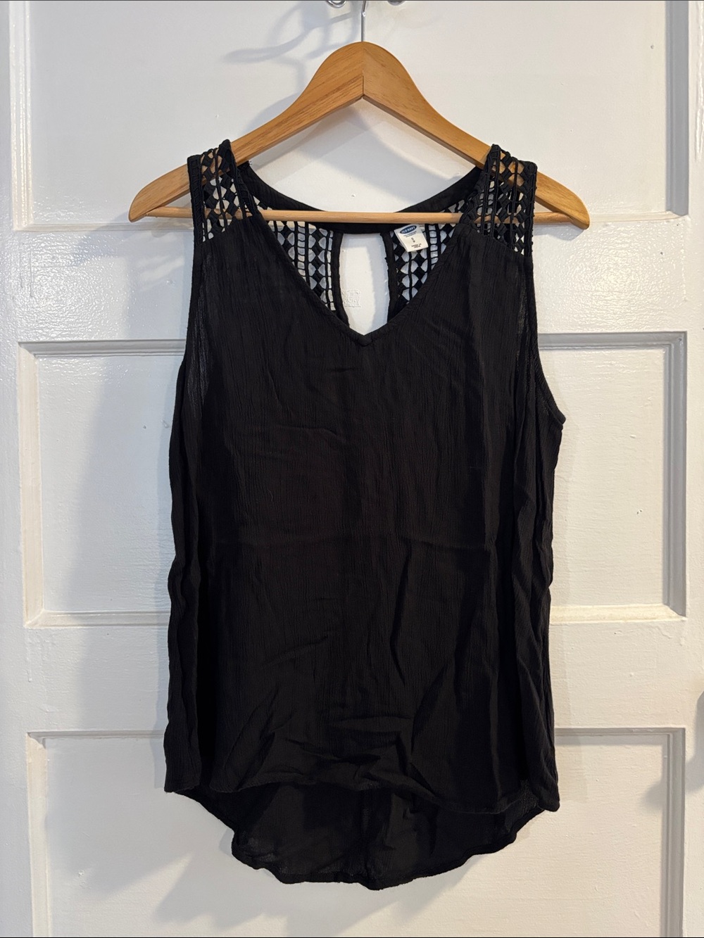 Old Navy Black Sleeveless Tank with Crochet Yoke